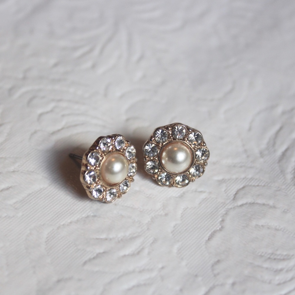 Stud Flower Earrings